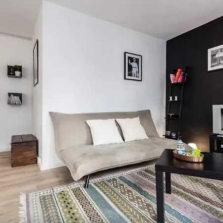 Au Quartier Gare Apartment